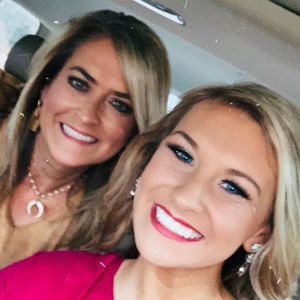 Meet your Posher, Leslie